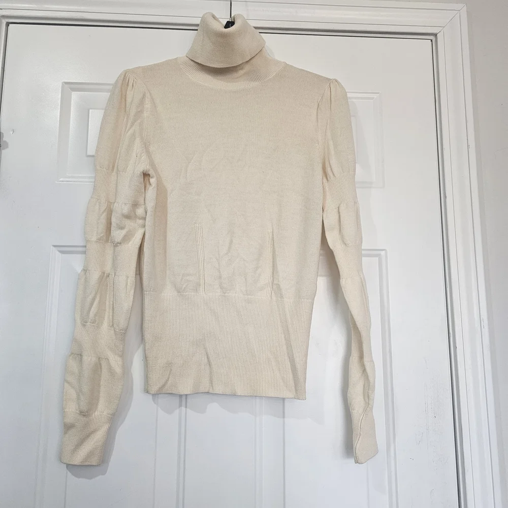 Moda International Ivory Knit Sweater Merino Wool 95%{Bx20}